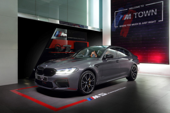BMW M5 Competition Resmi Diluncurkan di Indonesia