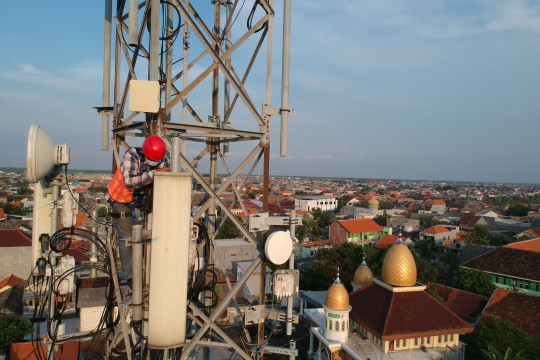 XL Lepas 859 Menara ke Edotco